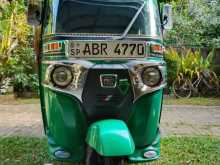 Bajaj RE 205 2018 Three Wheel