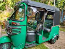 https://riyasewana.com/uploads/bajaj-re205-6901346524.jpg