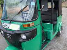 Bajaj RE 205 2020 Three Wheel