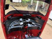 https://riyasewana.com/uploads/bajaj-re205-710403722733.jpg