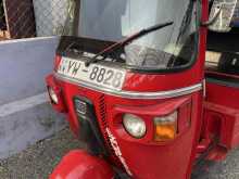 Bajaj RE 205 2012 Three Wheel