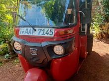 Bajaj RE 205 2014 Three Wheel
