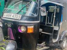 Bajaj RE 205 2013 Three Wheel