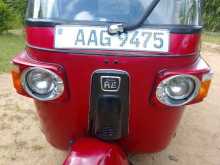 Bajaj RE 205 2013 Three Wheel