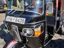 Bajaj RE 205 2012 Three Wheel