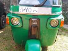 https://riyasewana.com/uploads/bajaj-re205-8100537373.jpg