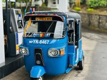 Bajaj RE 205 2011 Three Wheel