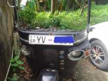 Bajaj RE 205 2011 Three Wheel