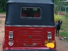 https://riyasewana.com/uploads/bajaj-re205-fl-171303416156.jpg