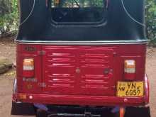 https://riyasewana.com/uploads/bajaj-re205cc-231220284822.jpg