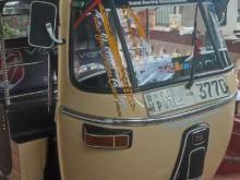 https://riyasewana.com/uploads/bajaj-re2s-1235036484.jpg