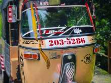 https://riyasewana.com/uploads/bajaj-re2s-252314494062.jpg