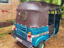 https://riyasewana.com/uploads/bajaj-re2storck-11159114502.jpg