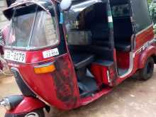 https://riyasewana.com/uploads/bajaj-re2stork-271707114052.jpg