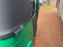 https://riyasewana.com/uploads/bajaj-re4-1911105117526.jpg