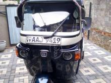 Bajaj RE 4 2013 Motorbike