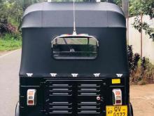 https://riyasewana.com/uploads/bajaj-re4stoke-1820155124161.jpg