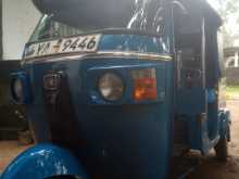 Bajaj Re 4stroke 2010 Three Wheel