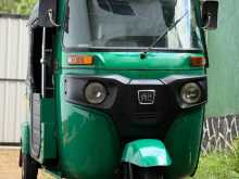 Bajaj Ree 2015 Three Wheel