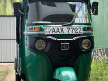 Bajaj Ree 2015 Three Wheel