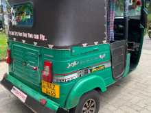 https://riyasewana.com/uploads/bajaj-ree-2015-296400012833.jpg