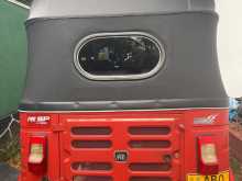 Bajaj RE 2017 Three Wheel