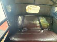 https://riyasewana.com/uploads/bajaj-ree-2017-277075812573.jpg