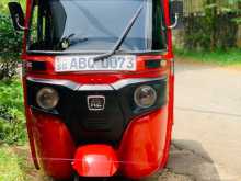 Bajaj RE 2017 Three Wheel