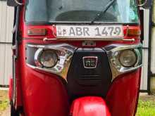 Bajaj RE 2018 Three Wheel
