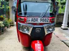 Bajaj RE 2018 Three Wheel