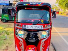 Bajaj RE 2017 Three Wheel