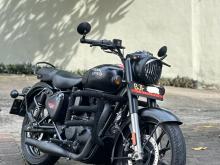 Bajaj Royal Enfield 2023 Motorbike