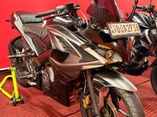 Bajaj Rs200 2020 Motorbike