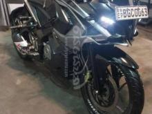 Bajaj Pulsar RS200 2018 Motorbike