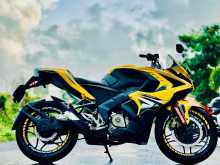 Bajaj RS200 2015 Motorbike