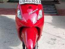 https://riyasewana.com/uploads/bajaj-sckooty-51032584272.jpg