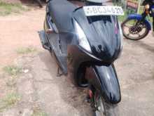 https://riyasewana.com/uploads/bajaj-scooter-3020051613593.jpg