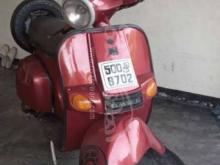 https://riyasewana.com/uploads/bajaj-scooter-3080131410397.jpg