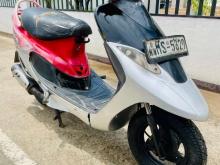 https://riyasewana.com/uploads/bajaj-scooty-pept-12645416366.jpg