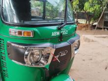 Bajaj RE 4 Stroke 2025 Three Wheel