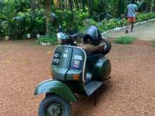 Bajaj Super FE 2000 Motorbike