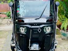 Bajaj RE 2015 Three Wheel