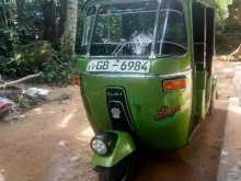 Bajaj Three   Wheel 2000 Three Wheel