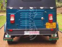https://riyasewana.com/uploads/bajaj-three-310301543119.jpg