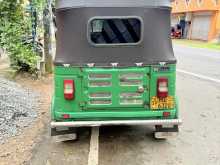 https://riyasewana.com/uploads/bajaj-three-vill-2610053622412.jpg