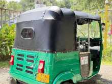 https://riyasewana.com/uploads/bajaj-three-weel-41508064362.jpg