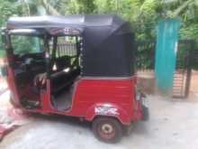 https://riyasewana.com/uploads/bajaj-three-weel-41725564682.jpg