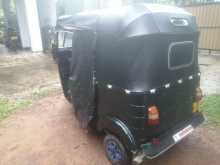 https://riyasewana.com/uploads/bajaj-three-whe-14905434842.jpg