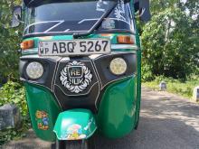 Bajaj RE 2017 Three Wheel