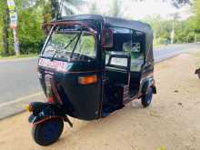 https://riyasewana.com/uploads/bajaj-three-wheel-1111121822692.jpg